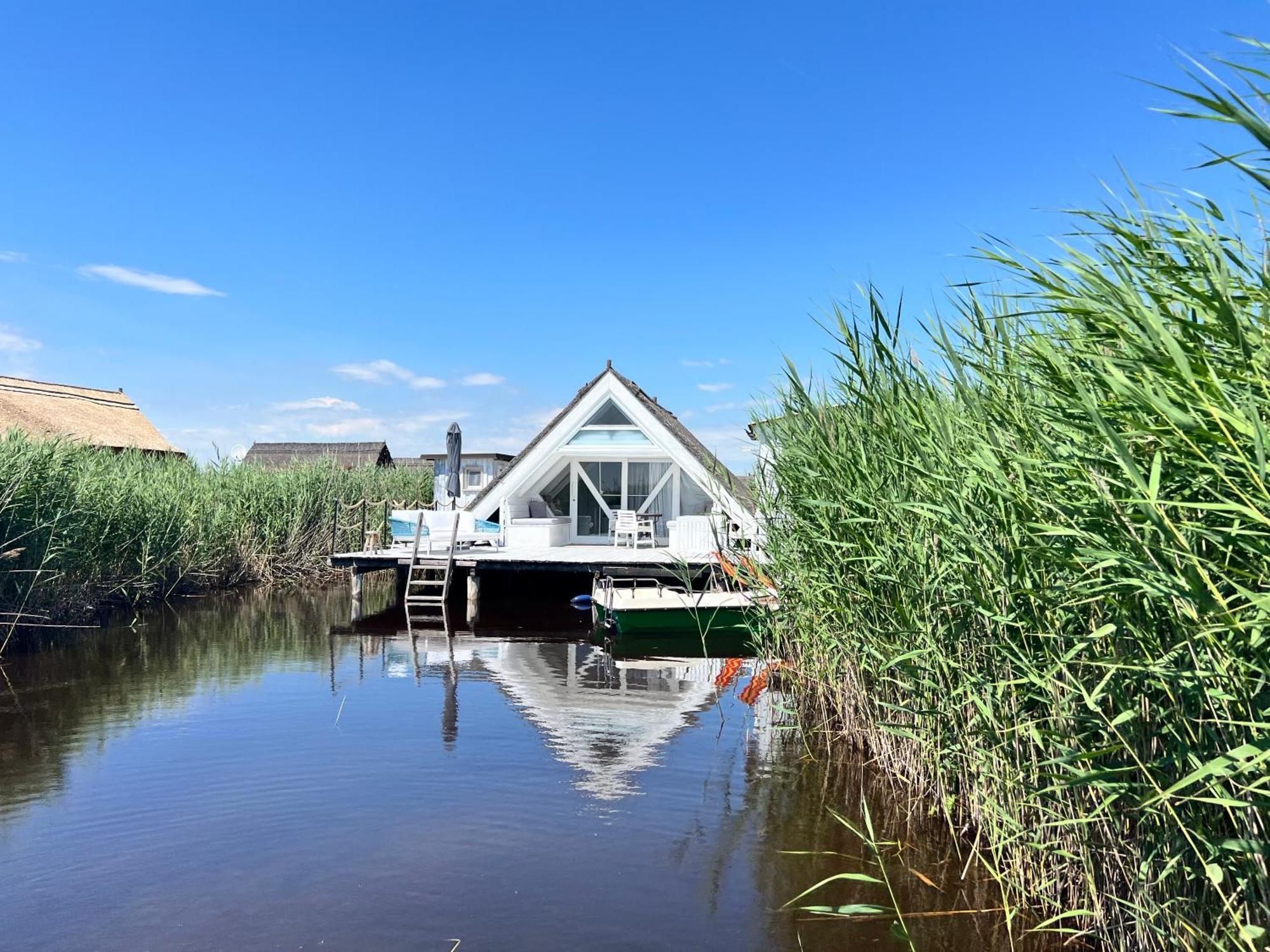 Seehuette Neusiedlersee - Strandhaus, Elektroboot Inklusive Руст Екстериор снимка